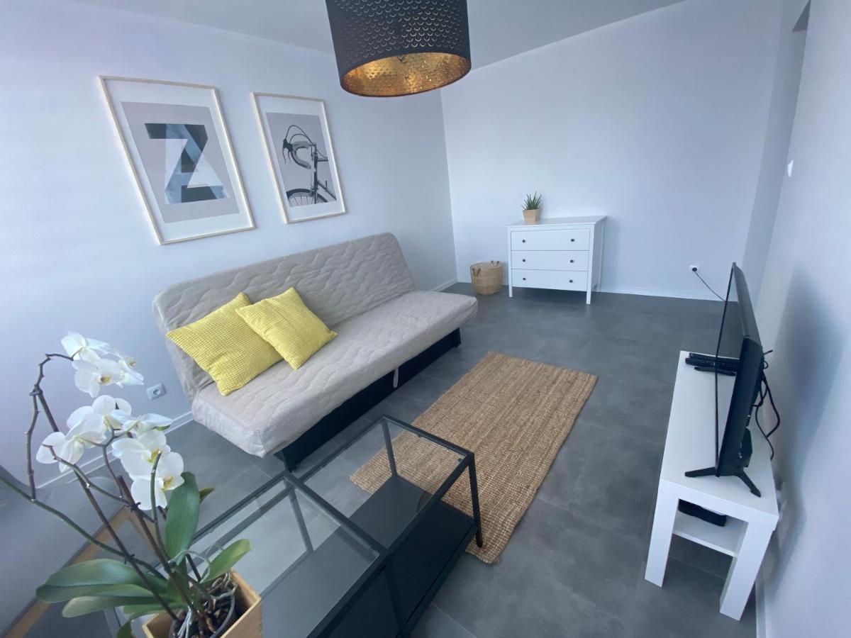 Apartament Os. Jasne 19B Дзєржонюв Екстер'єр фото